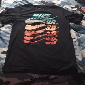 Nike T-shirt